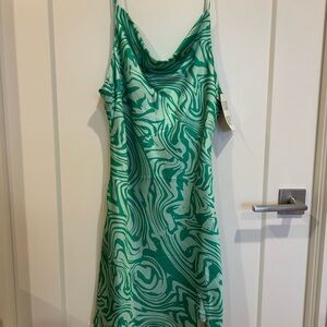 MED COTTAN CANDY GREEN MINI DRESS